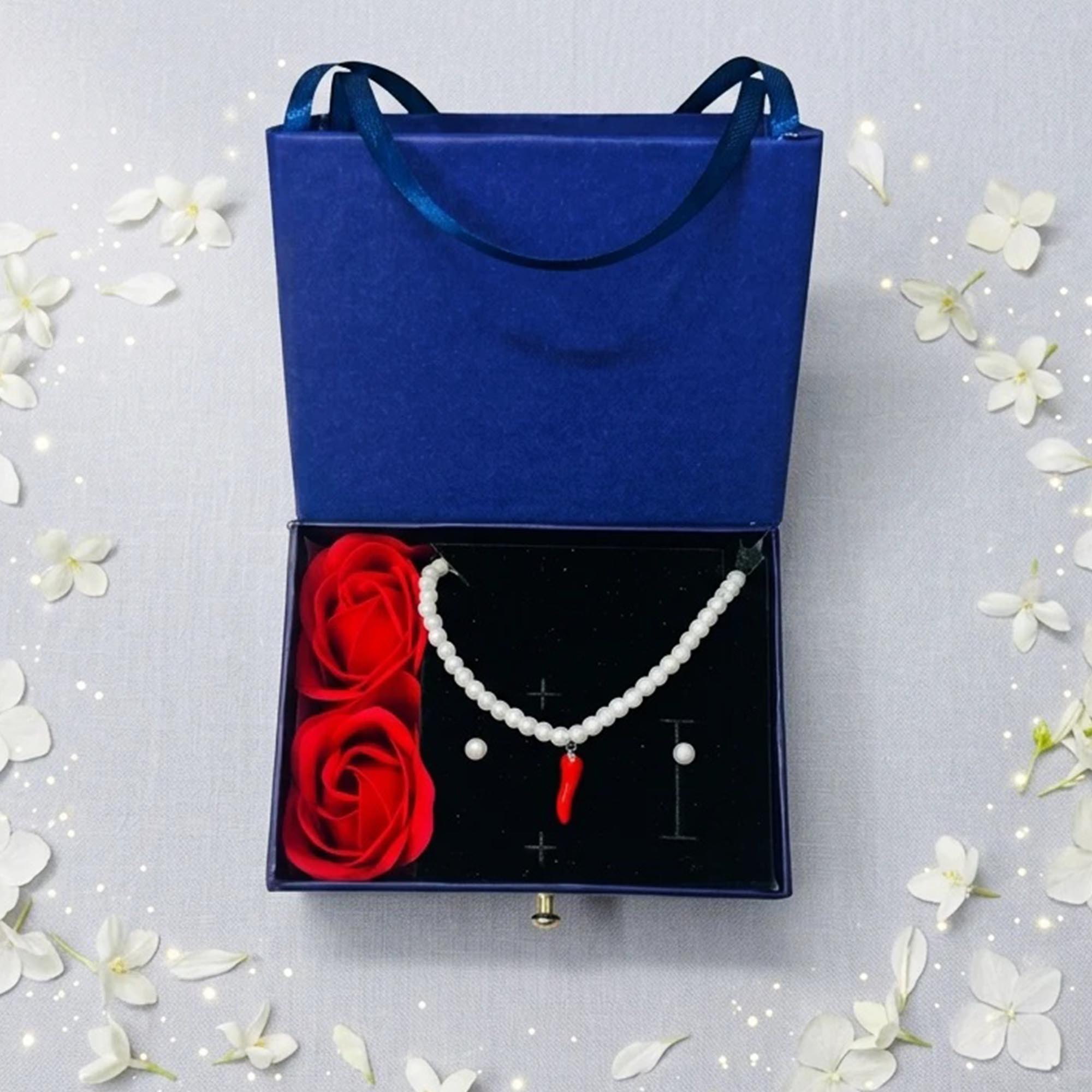 ست هدیه زنانه و دخترانه فلفل و مروارید و باکس گل معطر
